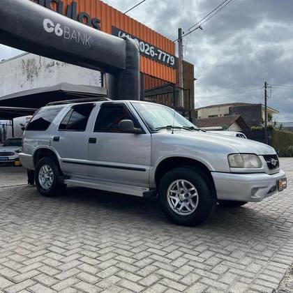 CHEVROLET BLAZER 2.2 MPFI DLX 4X2 8V GASOLINA 4P MANUAL
